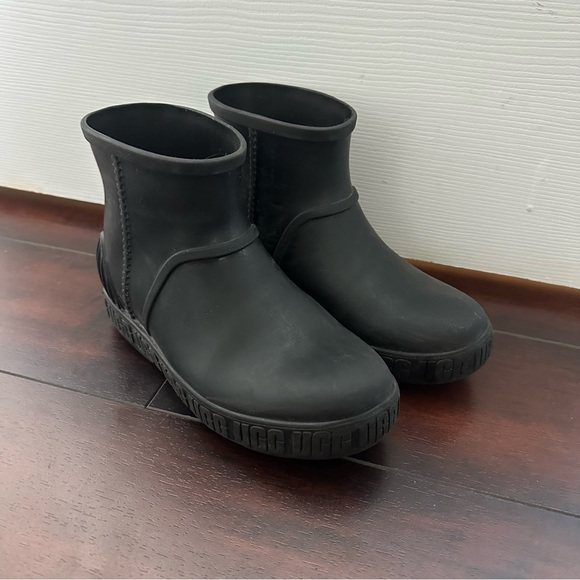 Size 1 Unisex Kids Ugg Drizlita Rubber Rain Boots - Picture 2 of 8